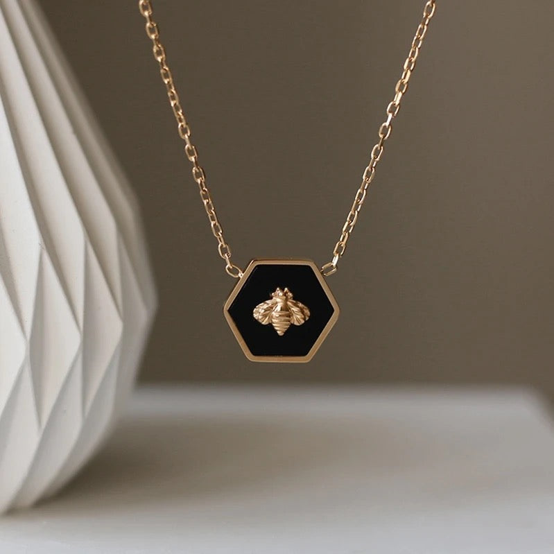 Bee in the Shell Necklace