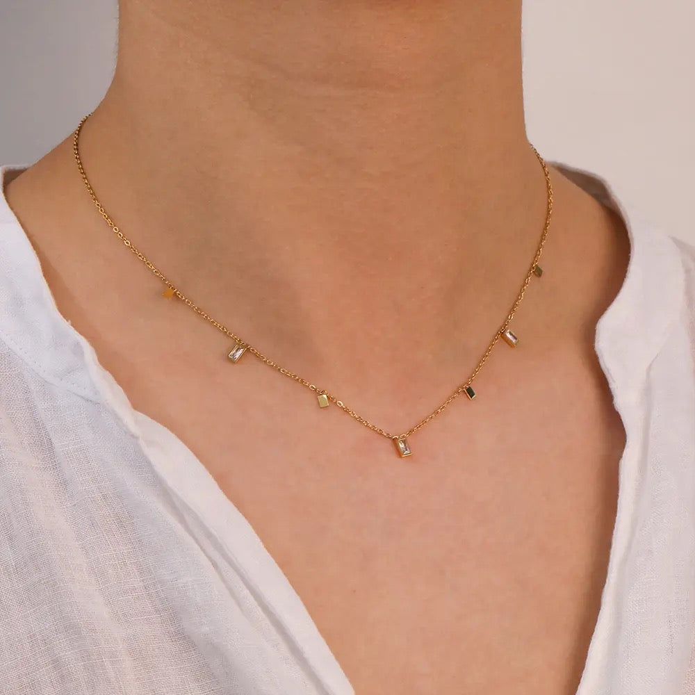 Dainty Choker Necklace