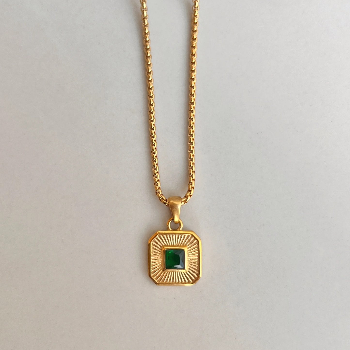 Geometric necklace