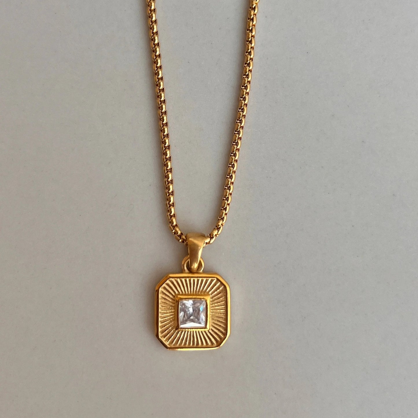 Geometric necklace