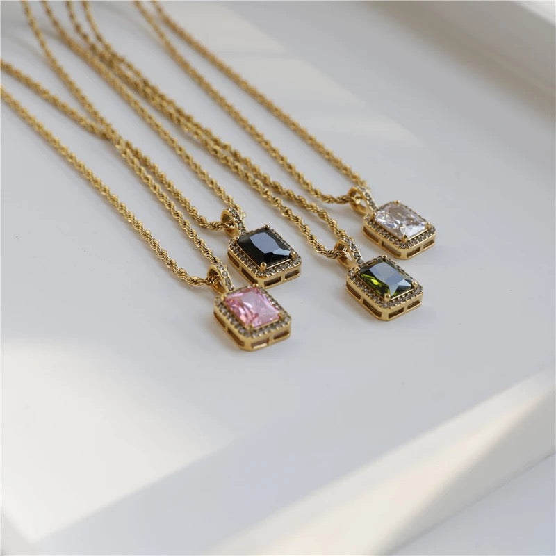 The Kohinoor necklace