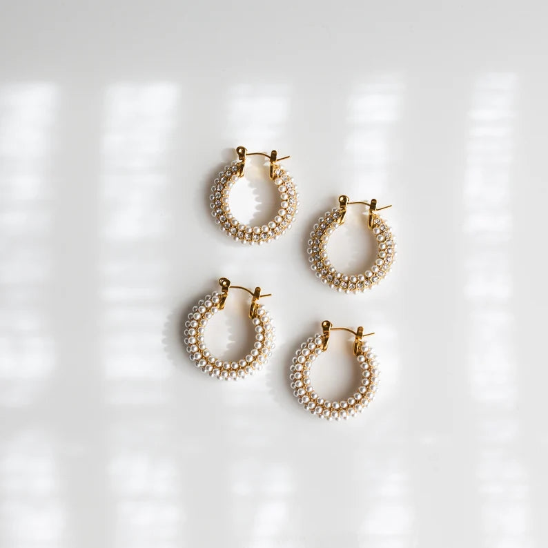 The Pearl Earrings