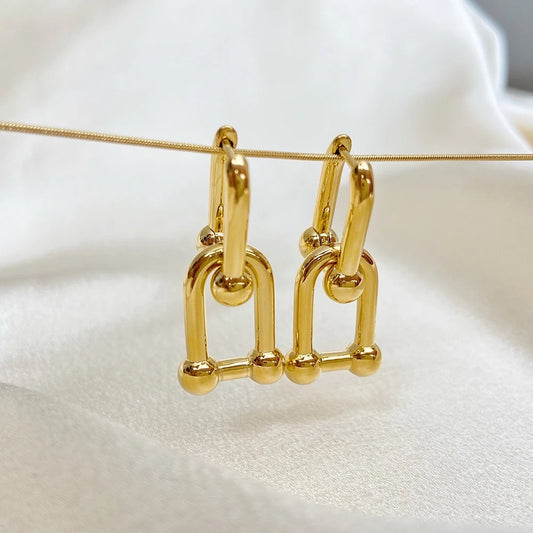 Interlock earrings